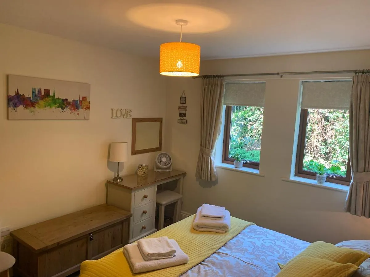 Minster View Apartment At Talbot Court, York